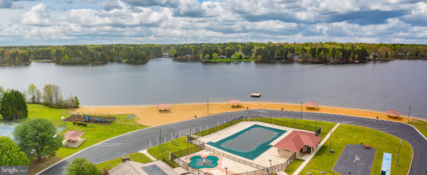 209 NORFOLK DR, RUTHER GLEN, Virginia 22546, 3 Bedrooms Bedrooms, ,2 BathroomsBathrooms,Residential,For sale,209 NORFOLK DR,VACV2009062 MLS # VACV2009062