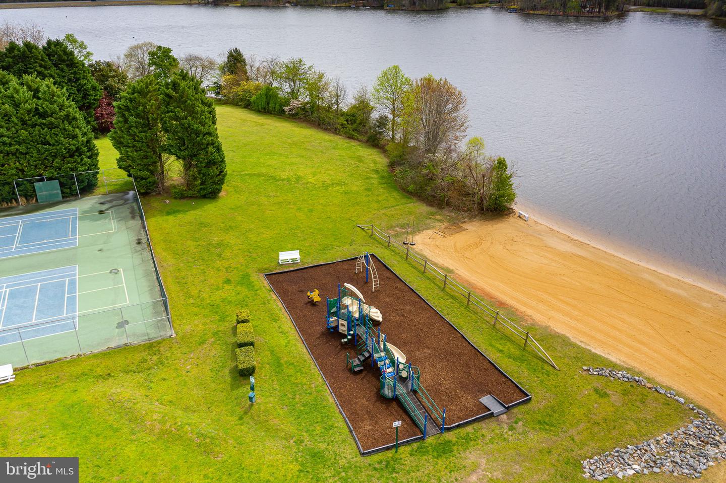 209 NORFOLK DR, RUTHER GLEN, Virginia 22546, 3 Bedrooms Bedrooms, ,2 BathroomsBathrooms,Residential,For sale,209 NORFOLK DR,VACV2009062 MLS # VACV2009062