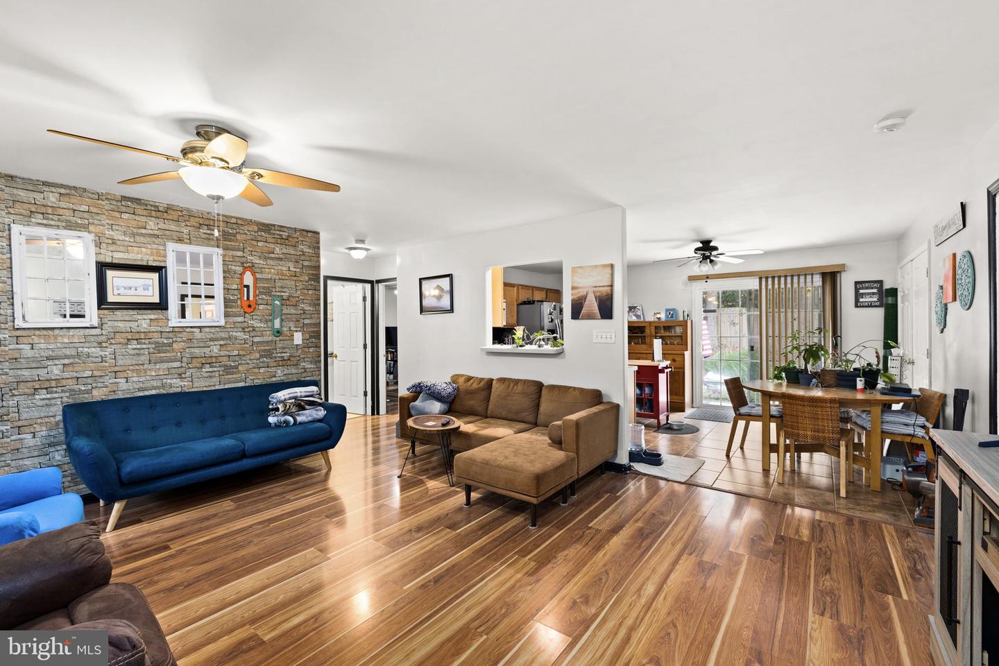 209 NORFOLK DR, RUTHER GLEN, Virginia 22546, 3 Bedrooms Bedrooms, ,2 BathroomsBathrooms,Residential,For sale,209 NORFOLK DR,VACV2009062 MLS # VACV2009062