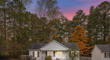 209 NORFOLK DR, RUTHER GLEN, Virginia 22546, 3 Bedrooms Bedrooms, ,2 BathroomsBathrooms,Residential,For sale,209 NORFOLK DR,VACV2009062 MLS # VACV2009062