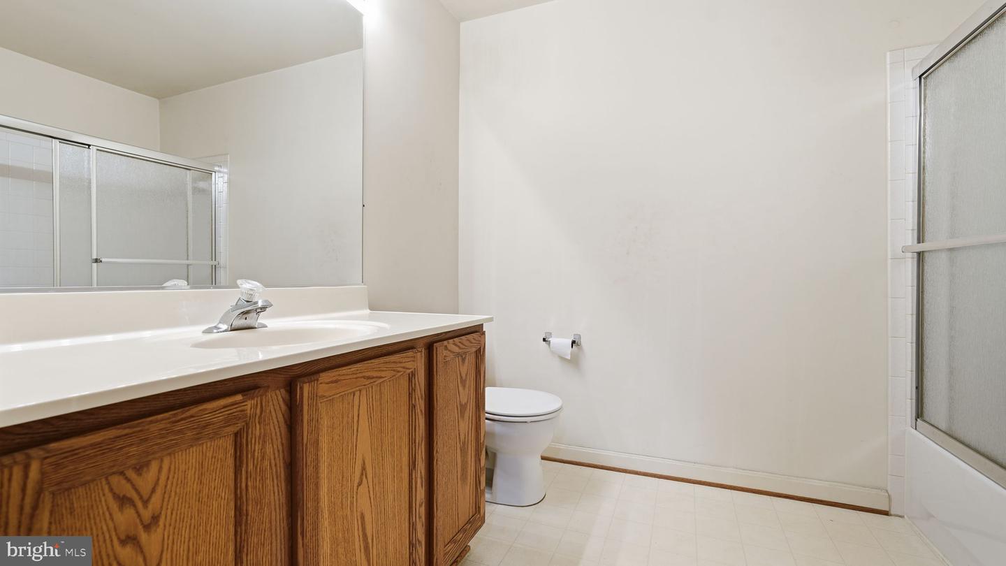 4 SPRING LAKE DR, STAFFORD, Virginia 22556, 4 Bedrooms Bedrooms, ,3 BathroomsBathrooms,Residential,For sale,4 SPRING LAKE DR,VAST2044042 MLS # VAST2044042