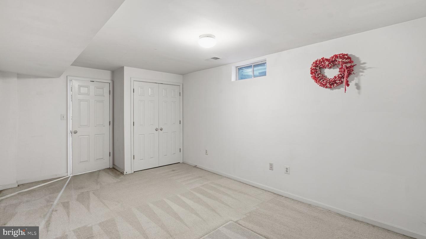 4 SPRING LAKE DR, STAFFORD, Virginia 22556, 4 Bedrooms Bedrooms, ,3 BathroomsBathrooms,Residential,For sale,4 SPRING LAKE DR,VAST2044042 MLS # VAST2044042