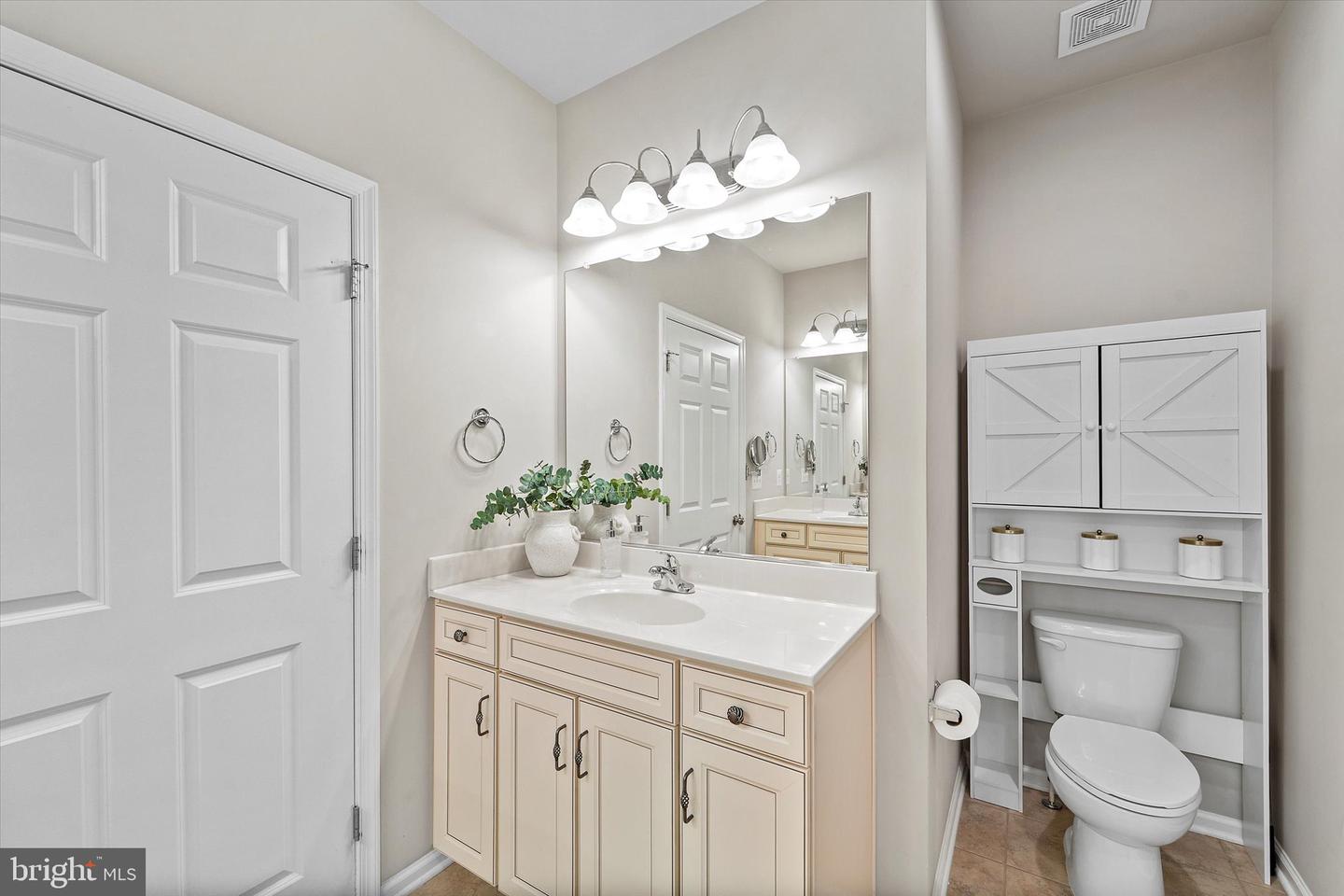 10512 BLAZING STAR LOOP, BRISTOW, Virginia 20136, 5 Bedrooms Bedrooms, ,3 BathroomsBathrooms,Residential,For sale,10512 BLAZING STAR LOOP,VAPW2107686 MLS # VAPW2107686