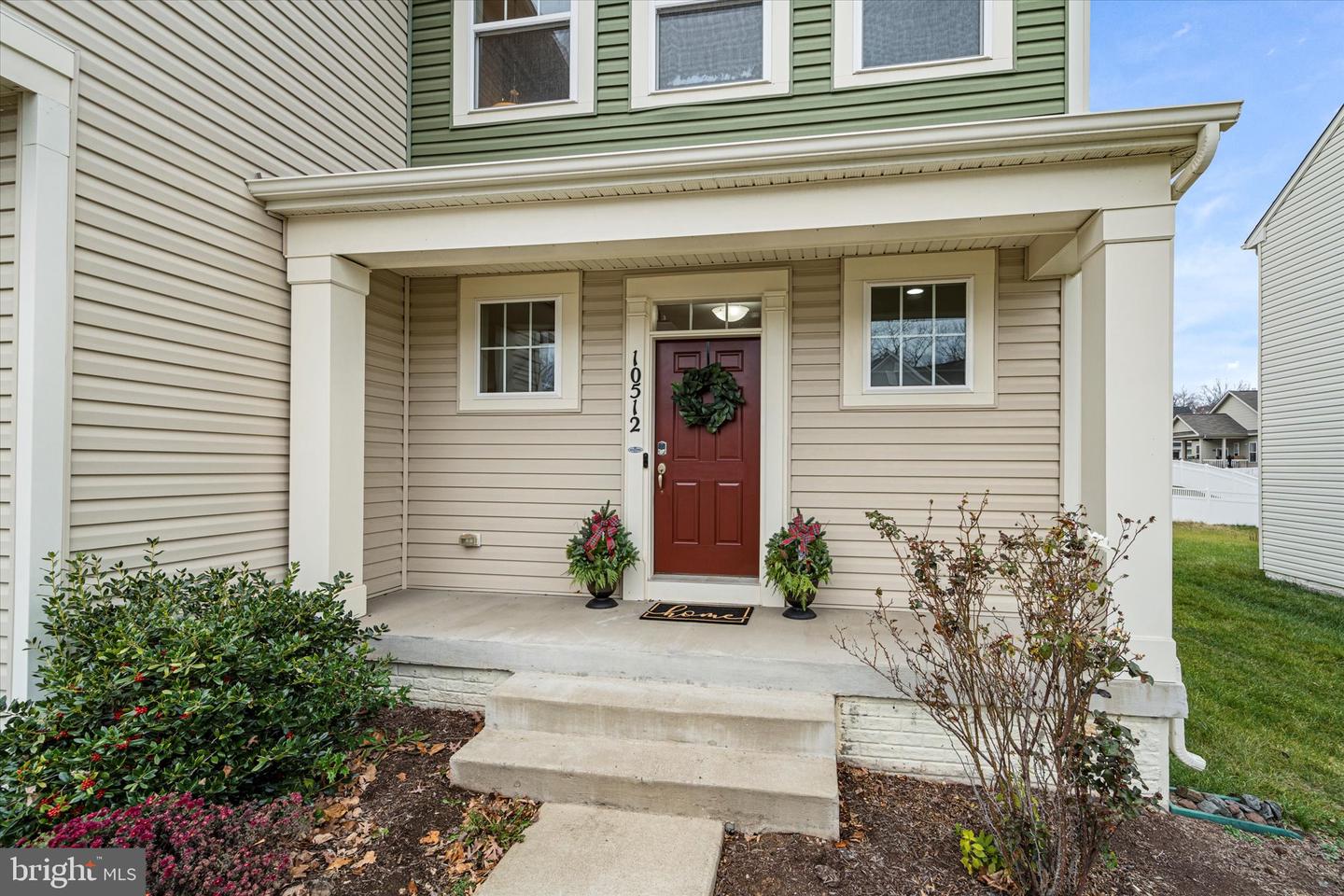 10512 BLAZING STAR LOOP, BRISTOW, Virginia 20136, 5 Bedrooms Bedrooms, ,3 BathroomsBathrooms,Residential,For sale,10512 BLAZING STAR LOOP,VAPW2107686 MLS # VAPW2107686