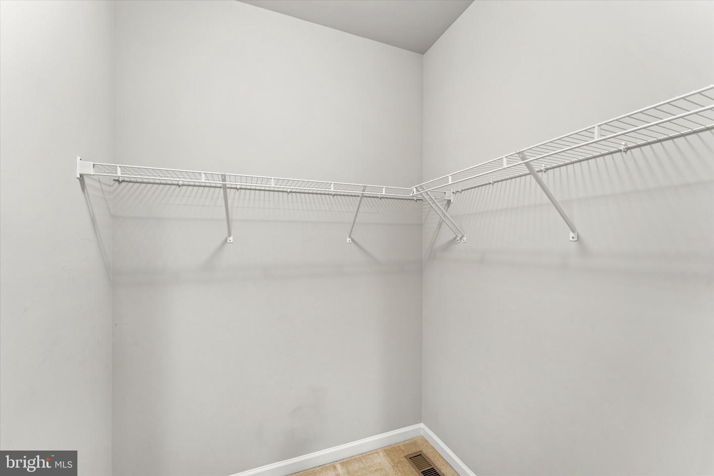 10512 BLAZING STAR LOOP, BRISTOW, Virginia 20136, 5 Bedrooms Bedrooms, ,3 BathroomsBathrooms,Residential,For sale,10512 BLAZING STAR LOOP,VAPW2107686 MLS # VAPW2107686