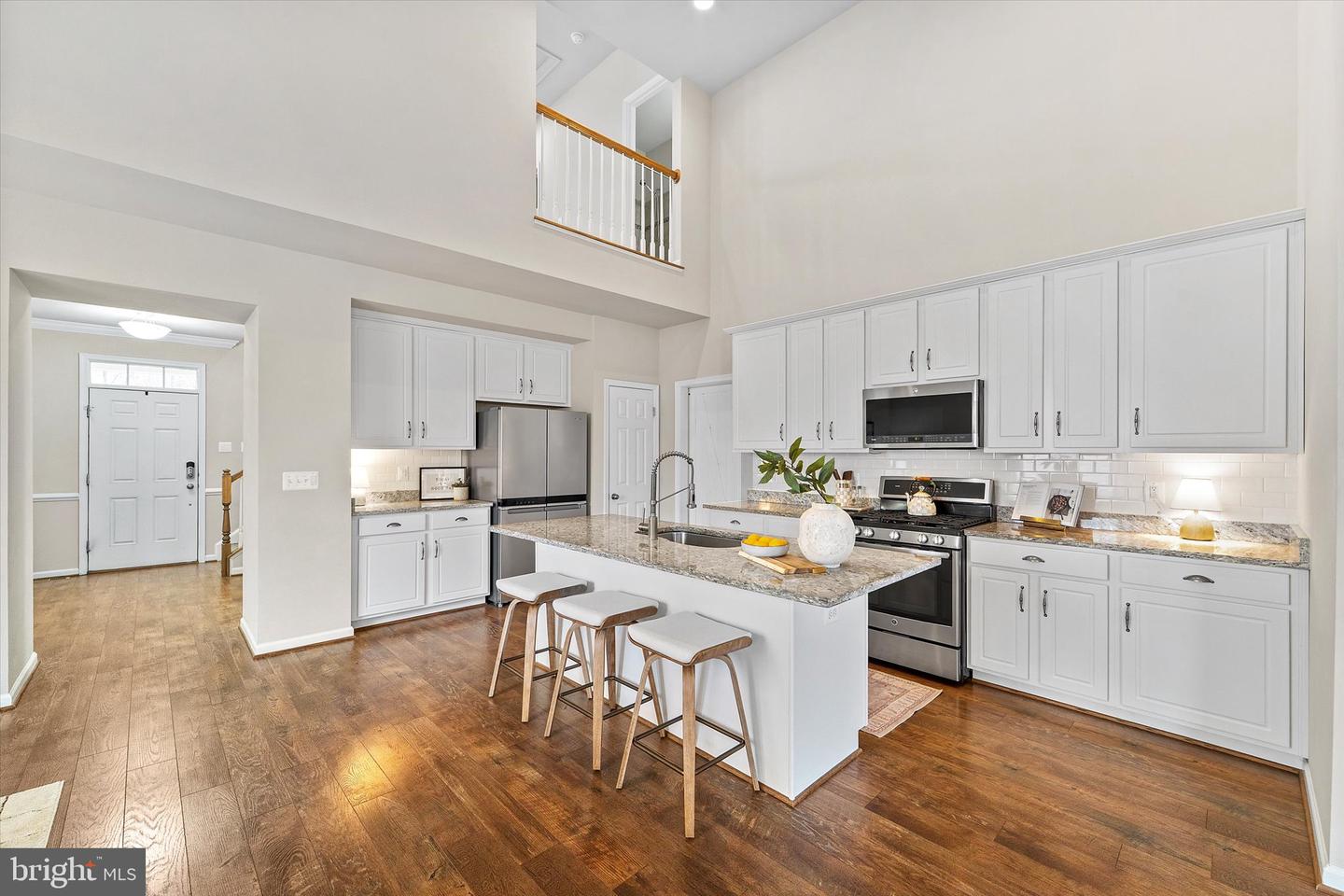 10512 BLAZING STAR LOOP, BRISTOW, Virginia 20136, 5 Bedrooms Bedrooms, ,3 BathroomsBathrooms,Residential,For sale,10512 BLAZING STAR LOOP,VAPW2107686 MLS # VAPW2107686