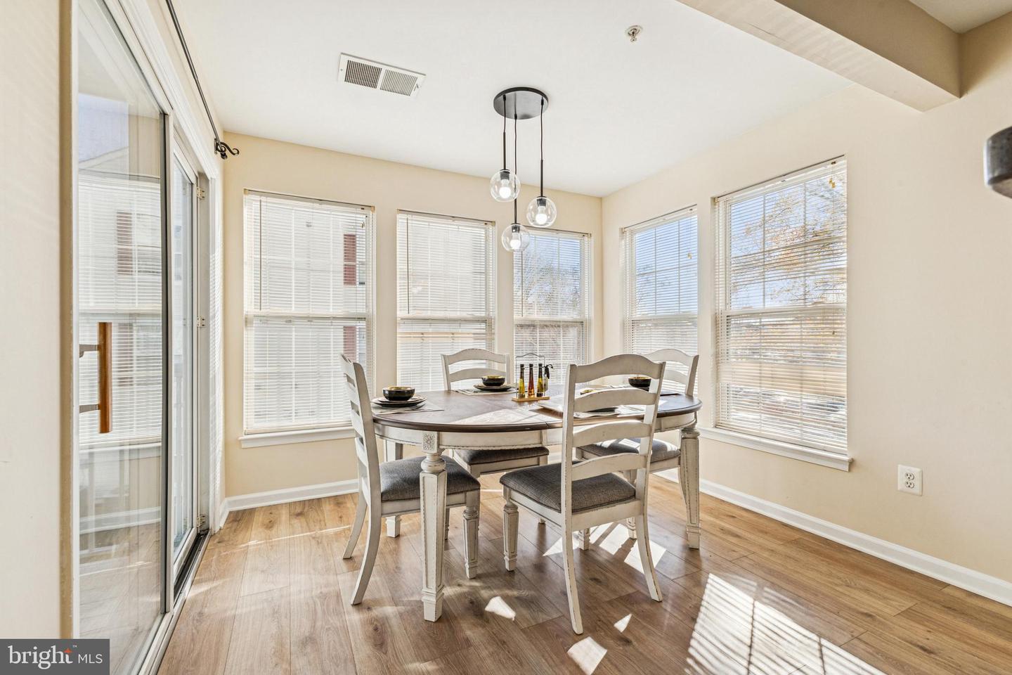 7503 CALDERON CT #G, ALEXANDRIA, Virginia 22306, 2 Bedrooms Bedrooms, 8 Rooms Rooms,2 BathroomsBathrooms,Residential,For sale,7503 CALDERON CT #G,VAFX2278940 MLS # VAFX2278940 7503 CALDERON CT #G, ALEXANDRIA, Virginia 22306, 2 Bedrooms Bedrooms, 8 Rooms Rooms,2 BathroomsBathrooms,Residential,For sale,7503 CALDERON CT #G,VAFX2278940 MLS # VAFX2278940