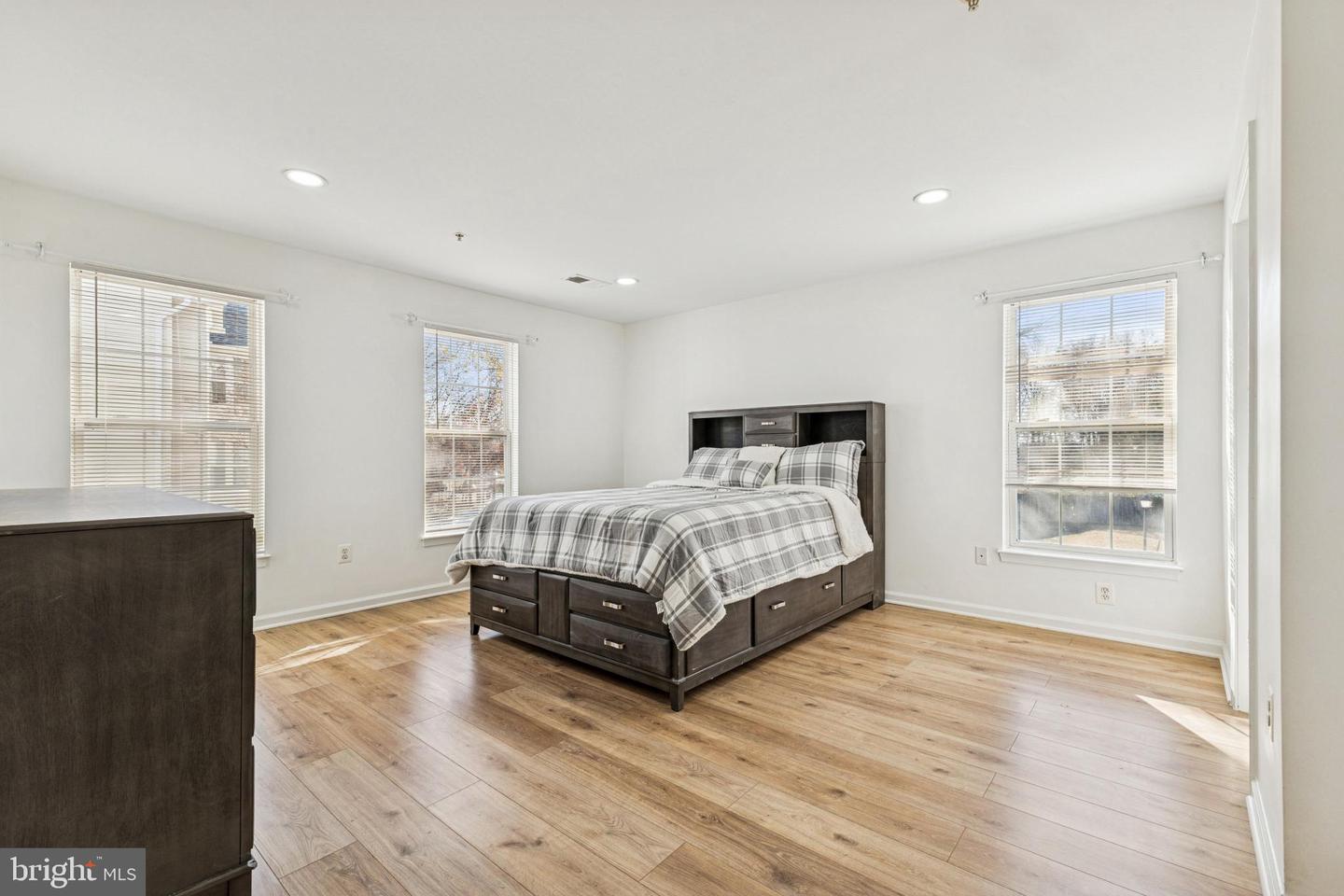 7503 CALDERON CT #G, ALEXANDRIA, Virginia 22306, 2 Bedrooms Bedrooms, 8 Rooms Rooms,2 BathroomsBathrooms,Residential,For sale,7503 CALDERON CT #G,VAFX2278940 MLS # VAFX2278940 7503 CALDERON CT #G, ALEXANDRIA, Virginia 22306, 2 Bedrooms Bedrooms, 8 Rooms Rooms,2 BathroomsBathrooms,Residential,For sale,7503 CALDERON CT #G,VAFX2278940 MLS # VAFX2278940