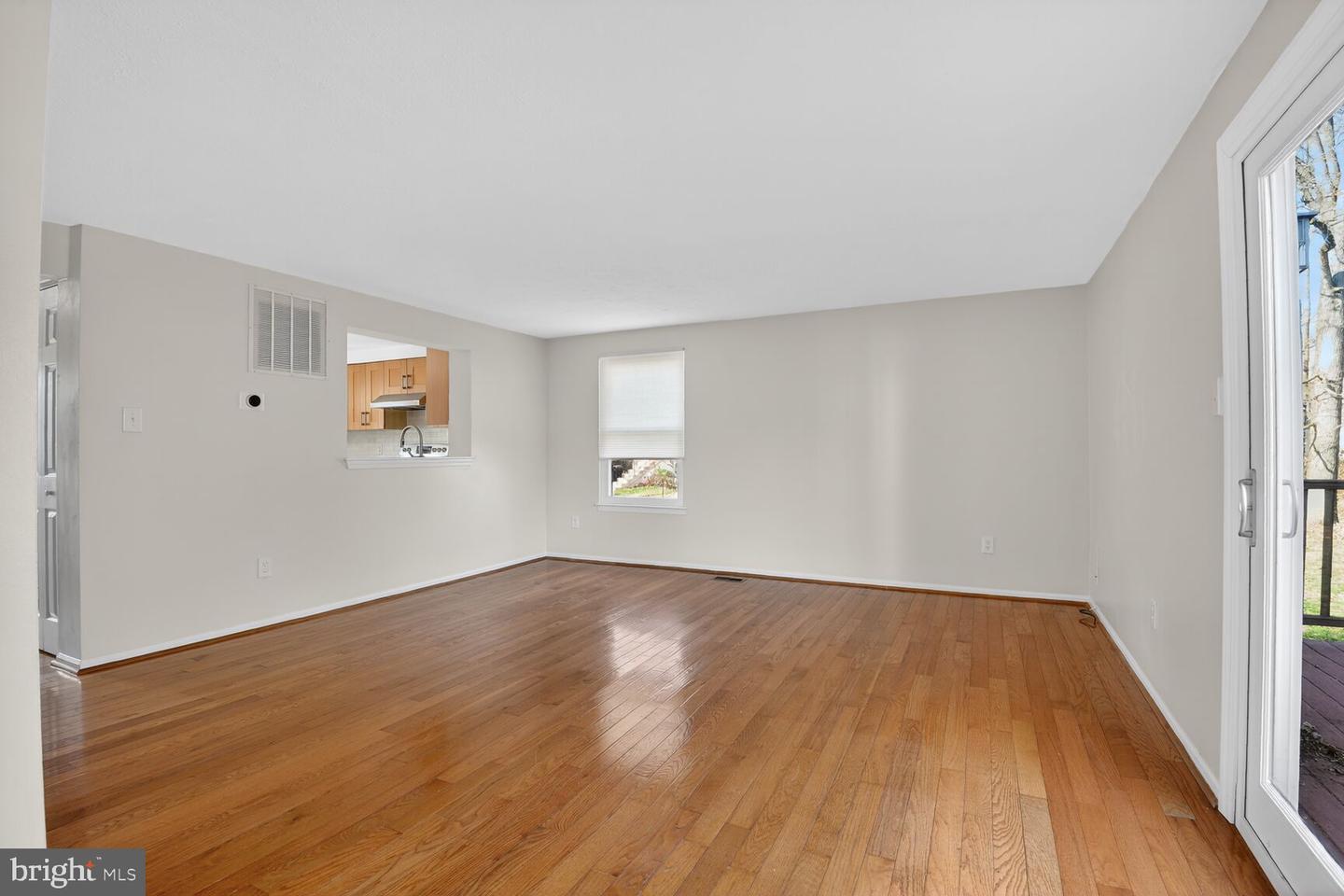 14598 OLDE KENT RD, CENTREVILLE, Virginia 20120, 2 Bedrooms Bedrooms, ,2 BathroomsBathrooms,Residential,For sale,14598 OLDE KENT RD,VAFX2278984 MLS # VAFX2278984