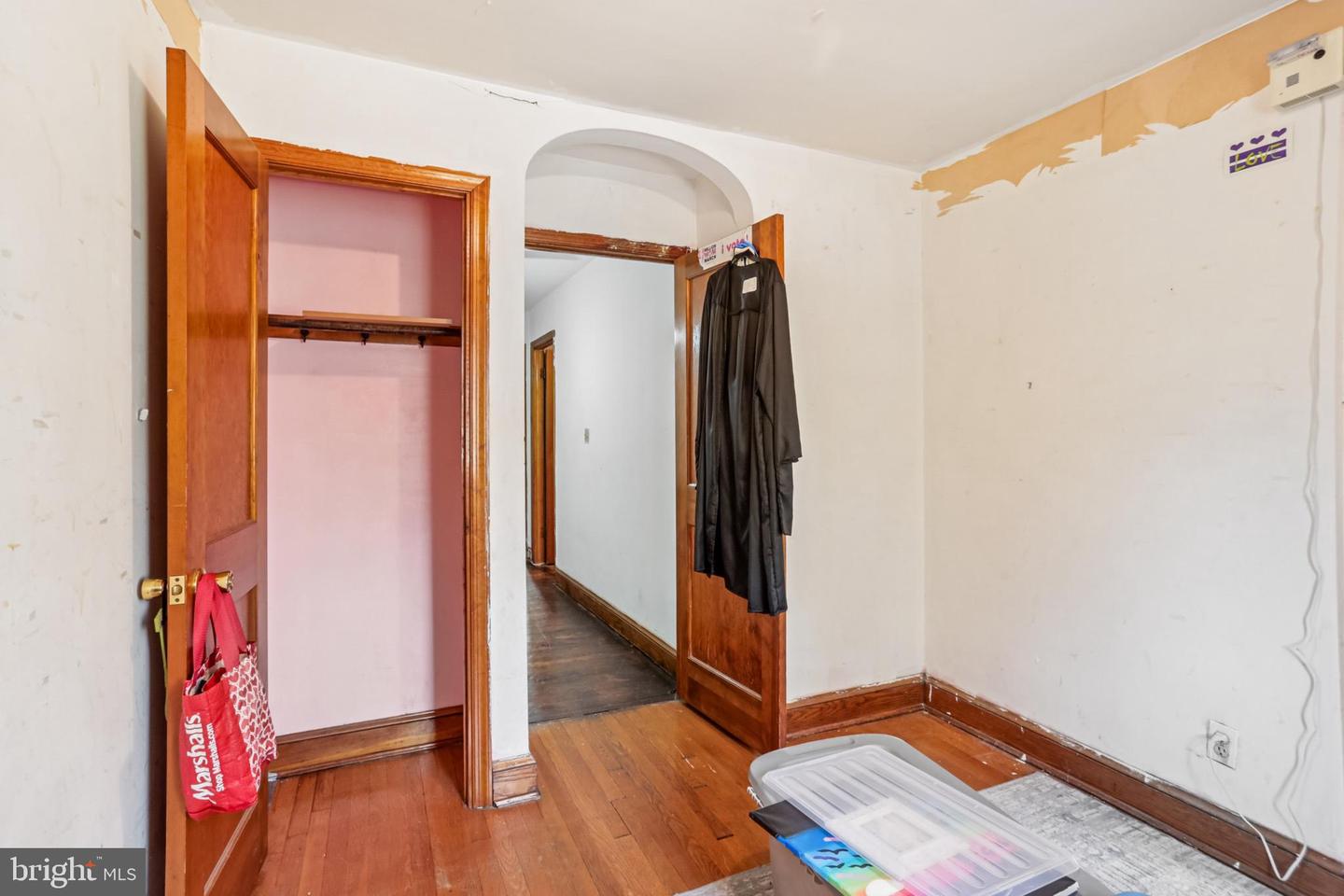 1809 INGLESIDE TER NW, WASHINGTON, District Of Columbia 20010, 3 Bedrooms Bedrooms, ,2 BathroomsBathrooms,Residential,For sale,1809 INGLESIDE TER NW,DCDC2231970 MLS # DCDC2231970