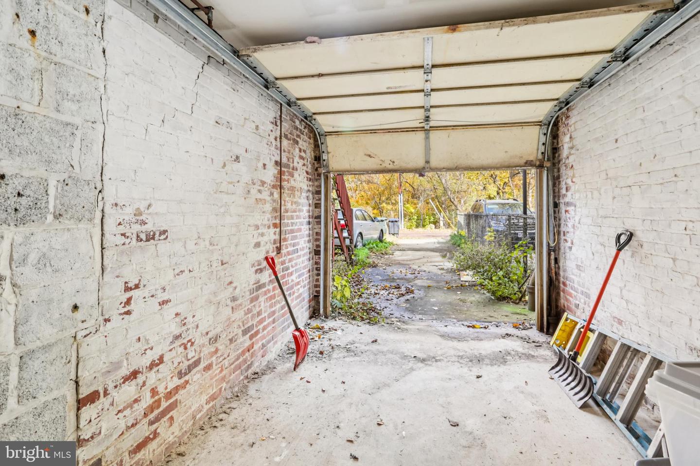 1809 INGLESIDE TER NW, WASHINGTON, District Of Columbia 20010, 3 Bedrooms Bedrooms, ,2 BathroomsBathrooms,Residential,For sale,1809 INGLESIDE TER NW,DCDC2231970 MLS # DCDC2231970