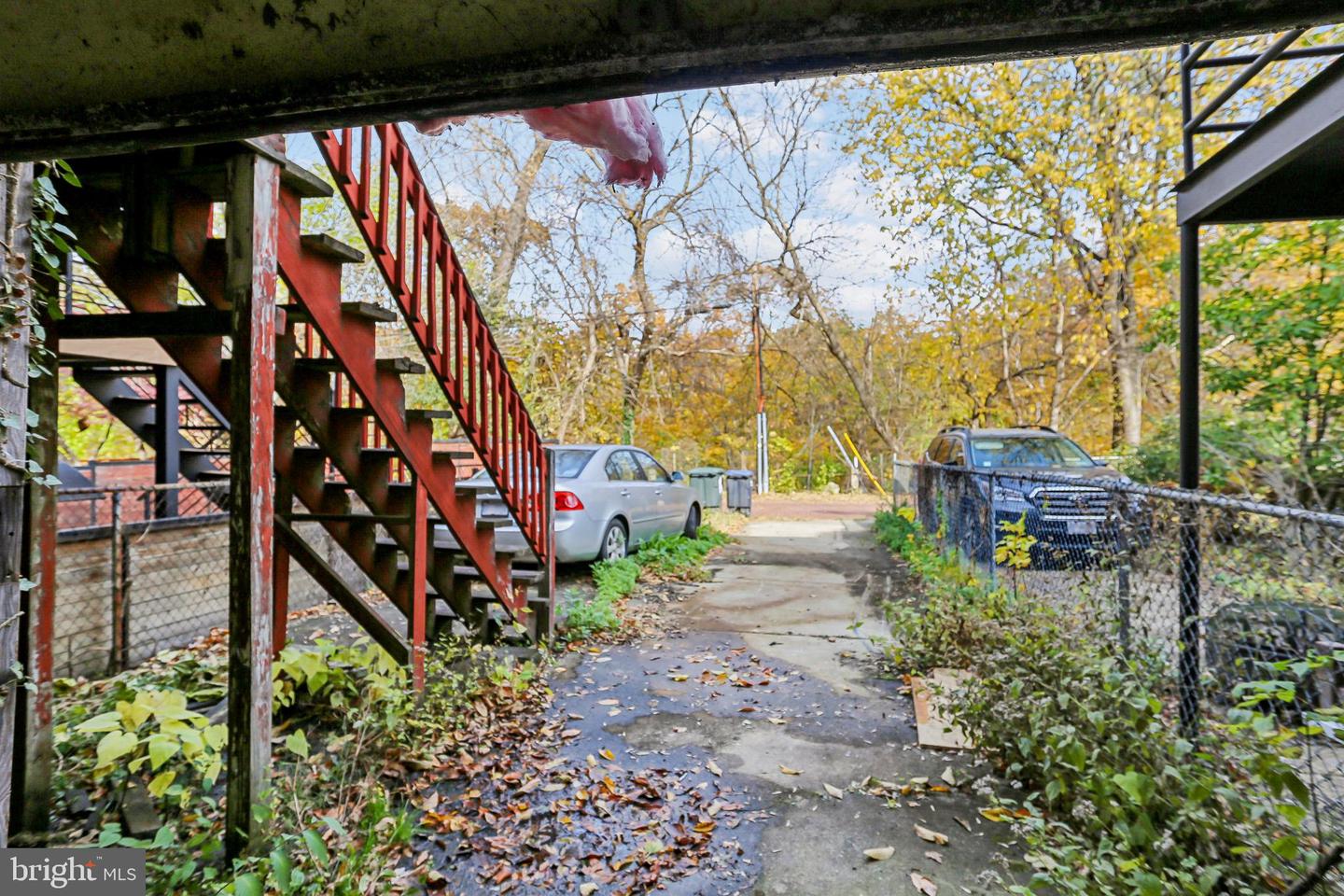 1809 INGLESIDE TER NW, WASHINGTON, District Of Columbia 20010, 3 Bedrooms Bedrooms, ,2 BathroomsBathrooms,Residential,For sale,1809 INGLESIDE TER NW,DCDC2231970 MLS # DCDC2231970