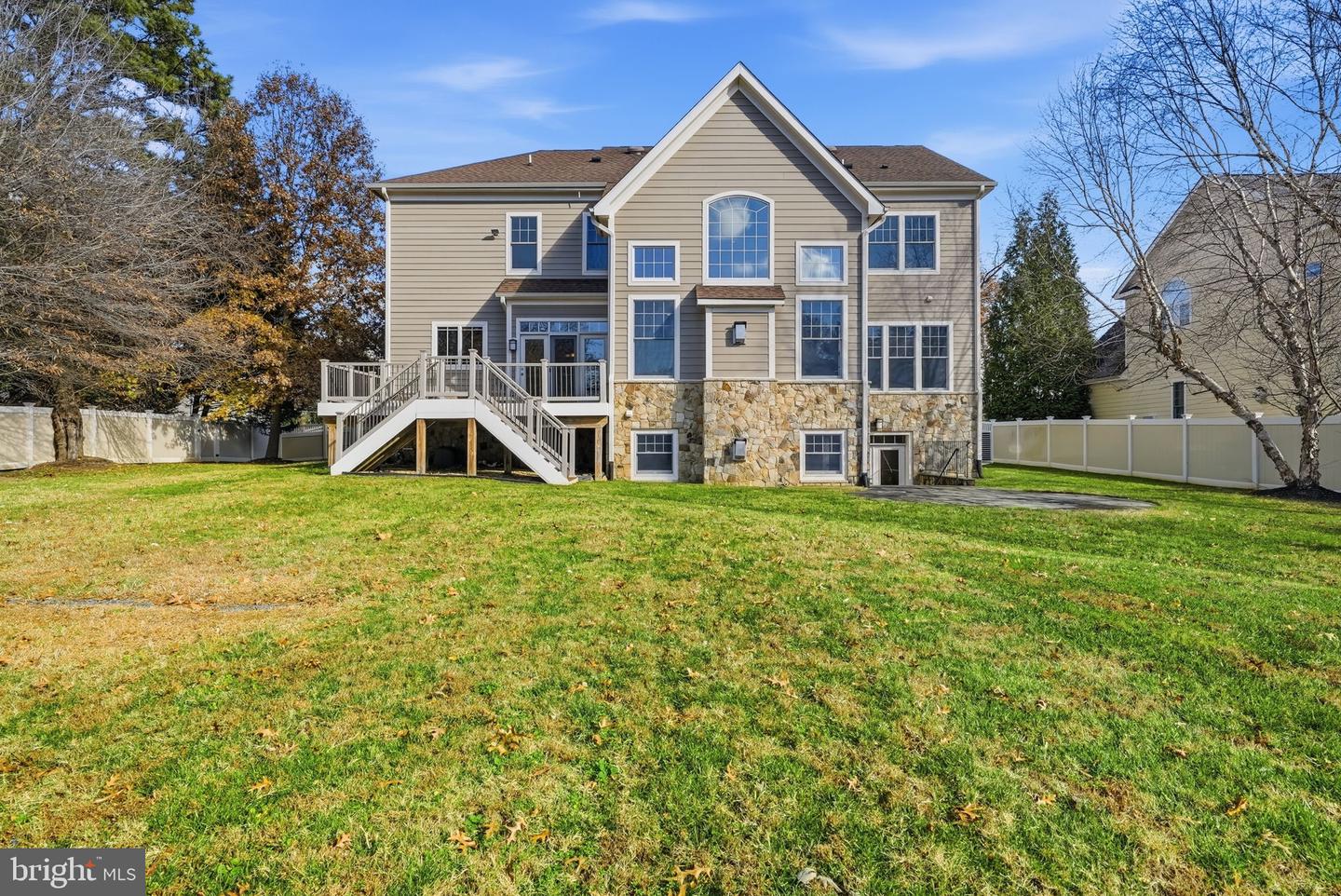 1882 BEULAH RD, VIENNA, Virginia 22182, 6 Bedrooms Bedrooms, ,5 BathroomsBathrooms,Residential,For sale,1882 BEULAH RD,VAFX2279380 MLS # VAFX2279380 1882 BEULAH RD, VIENNA, Virginia 22182, 6 Bedrooms Bedrooms, ,5 BathroomsBathrooms,Residential,For sale,1882 BEULAH RD,VAFX2279380 MLS # VAFX2279380