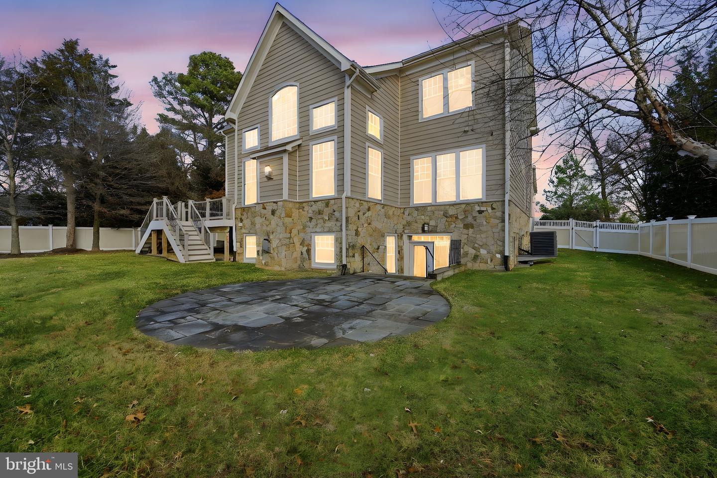 1882 BEULAH RD, VIENNA, Virginia 22182, 6 Bedrooms Bedrooms, ,5 BathroomsBathrooms,Residential,For sale,1882 BEULAH RD,VAFX2279380 MLS # VAFX2279380 1882 BEULAH RD, VIENNA, Virginia 22182, 6 Bedrooms Bedrooms, ,5 BathroomsBathrooms,Residential,For sale,1882 BEULAH RD,VAFX2279380 MLS # VAFX2279380