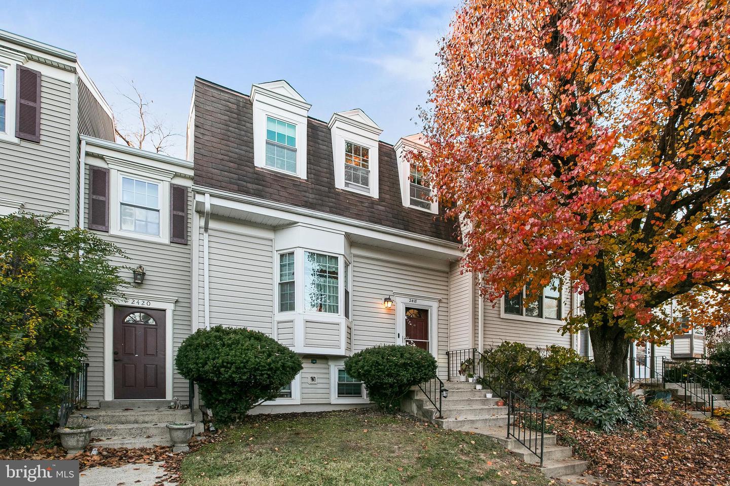 2418 RIDGEHAMPTON CT, RESTON, Virginia 20191, 2 Bedrooms Bedrooms, 6 Rooms Rooms,1 BathroomBathrooms,Residential,For sale,2418 RIDGEHAMPTON CT,VAFX2279394 MLS # VAFX2279394