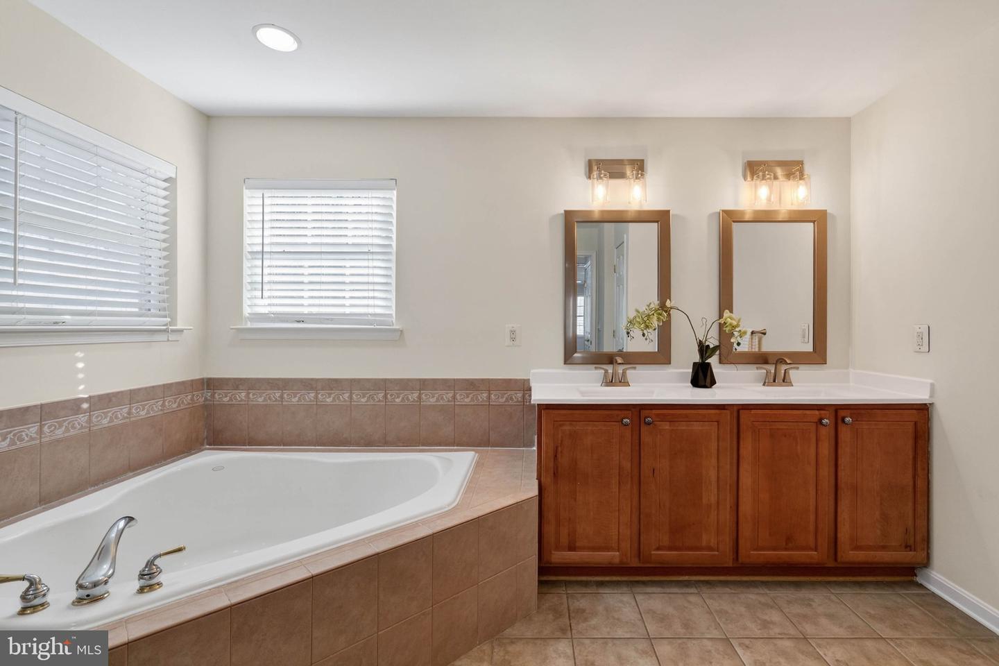 3313 LADY CATHERINE CIR, TRIANGLE, Virginia 22172, 4 Bedrooms Bedrooms, ,3 BathroomsBathrooms,Residential,For sale,3313 LADY CATHERINE CIR,VAPW2107910 MLS # VAPW2107910 3313 LADY CATHERINE CIR, TRIANGLE, Virginia 22172, 4 Bedrooms Bedrooms, ,3 BathroomsBathrooms,Residential,For sale,3313 LADY CATHERINE CIR,VAPW2107910 MLS # VAPW2107910