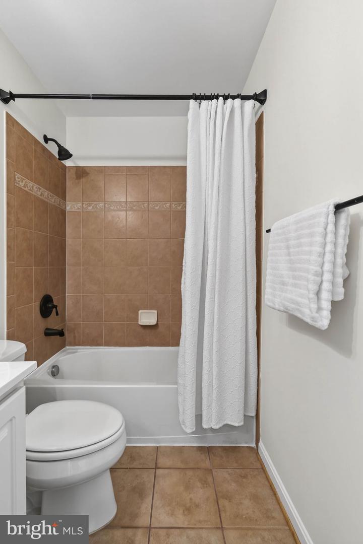 3313 LADY CATHERINE CIR, TRIANGLE, Virginia 22172, 4 Bedrooms Bedrooms, ,3 BathroomsBathrooms,Residential,For sale,3313 LADY CATHERINE CIR,VAPW2107910 MLS # VAPW2107910 3313 LADY CATHERINE CIR, TRIANGLE, Virginia 22172, 4 Bedrooms Bedrooms, ,3 BathroomsBathrooms,Residential,For sale,3313 LADY CATHERINE CIR,VAPW2107910 MLS # VAPW2107910