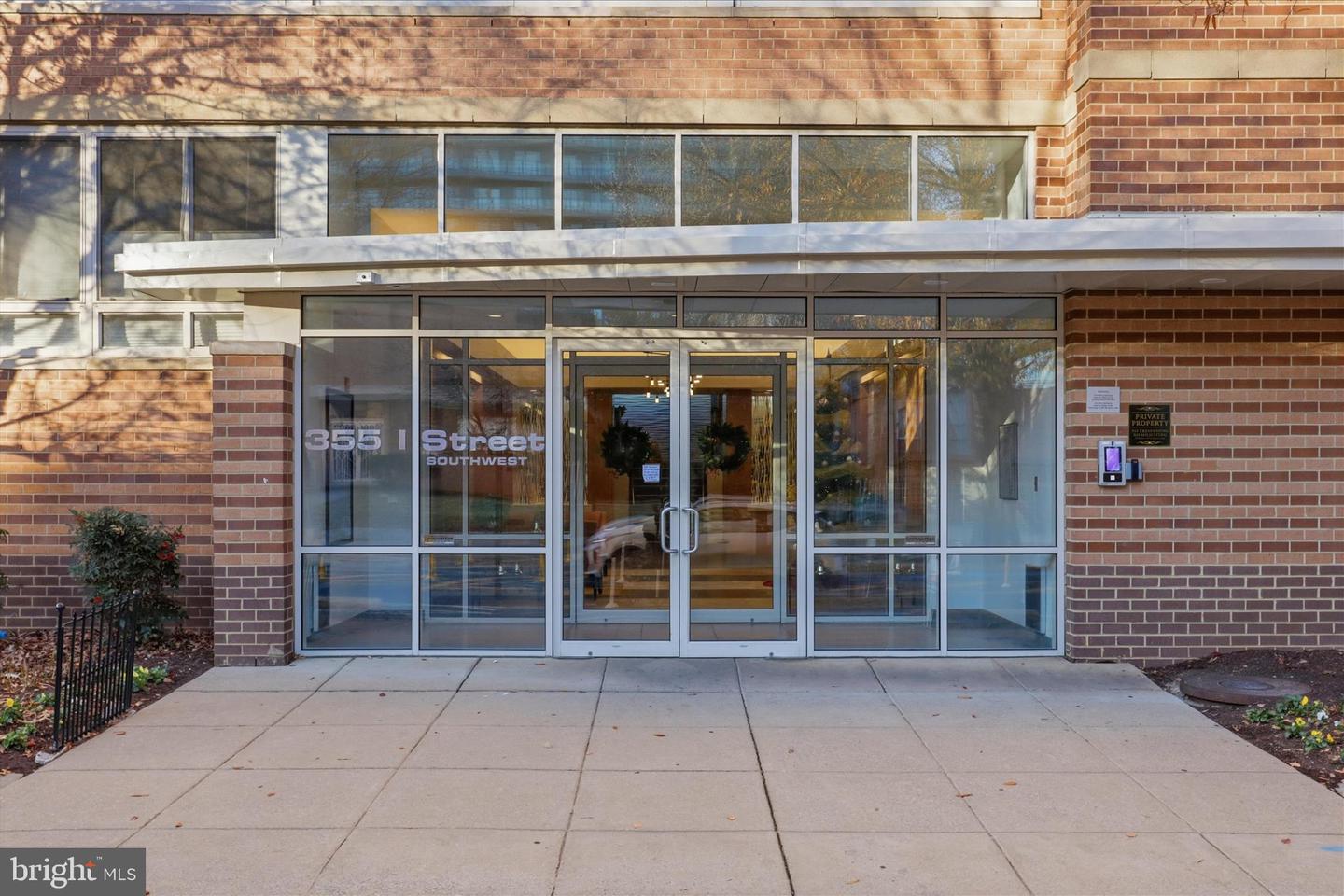 355 I ST SW #311, WASHINGTON, District Of Columbia 20024, 2 Bedrooms Bedrooms, ,1 BathroomBathrooms,Residential,For sale,355 I ST SW #311,DCDC2232260 MLS # DCDC2232260 355 I ST SW #311, WASHINGTON, District Of Columbia 20024, 2 Bedrooms Bedrooms, ,1 BathroomBathrooms,Residential,For sale,355 I ST SW #311,DCDC2232260 MLS # DCDC2232260