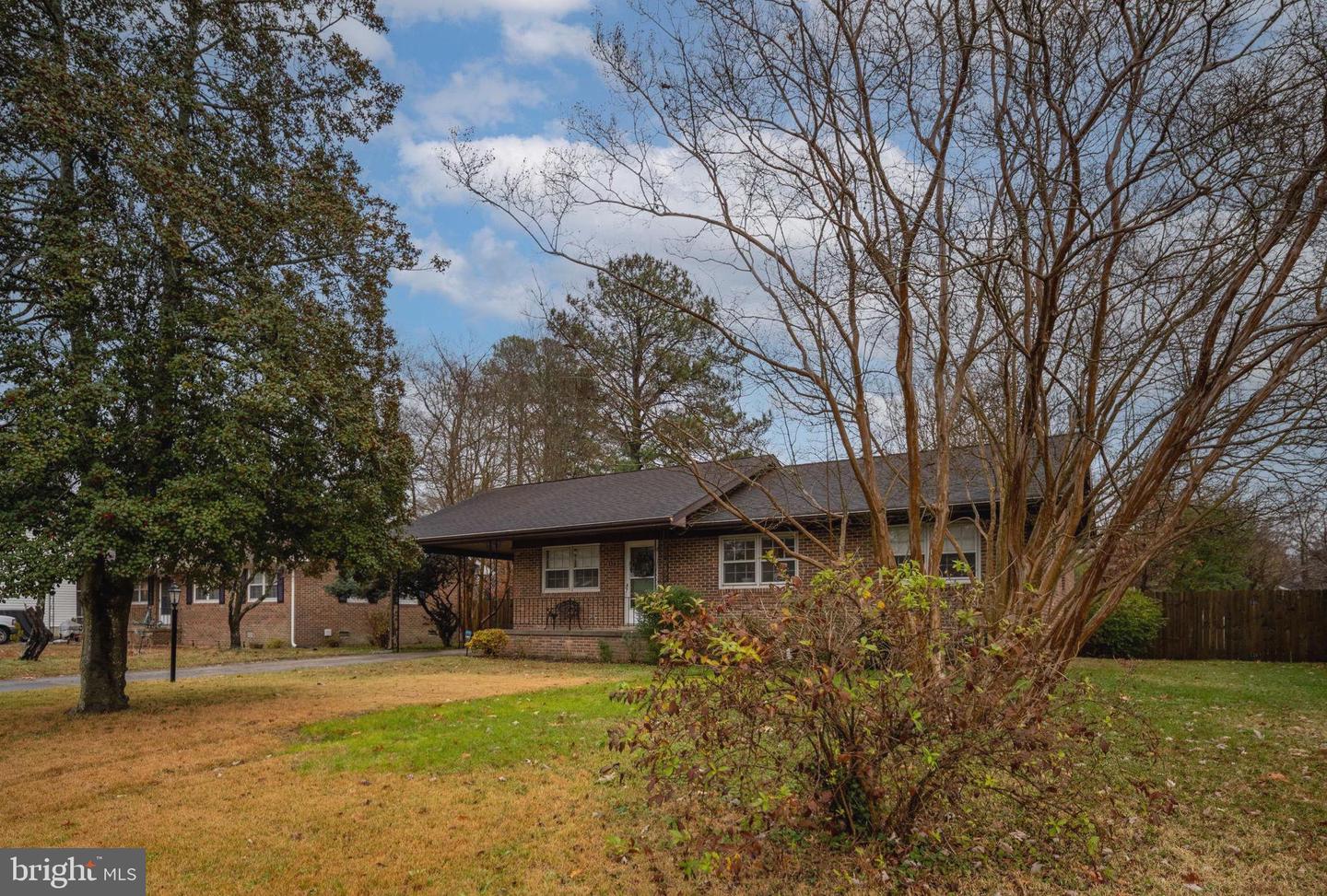 128 11TH ST, COLONIAL BEACH, Virginia 22443, 3 Bedrooms Bedrooms, ,2 BathroomsBathrooms,Residential,For sale,128 11TH ST,VAWE2010144 MLS # VAWE2010144