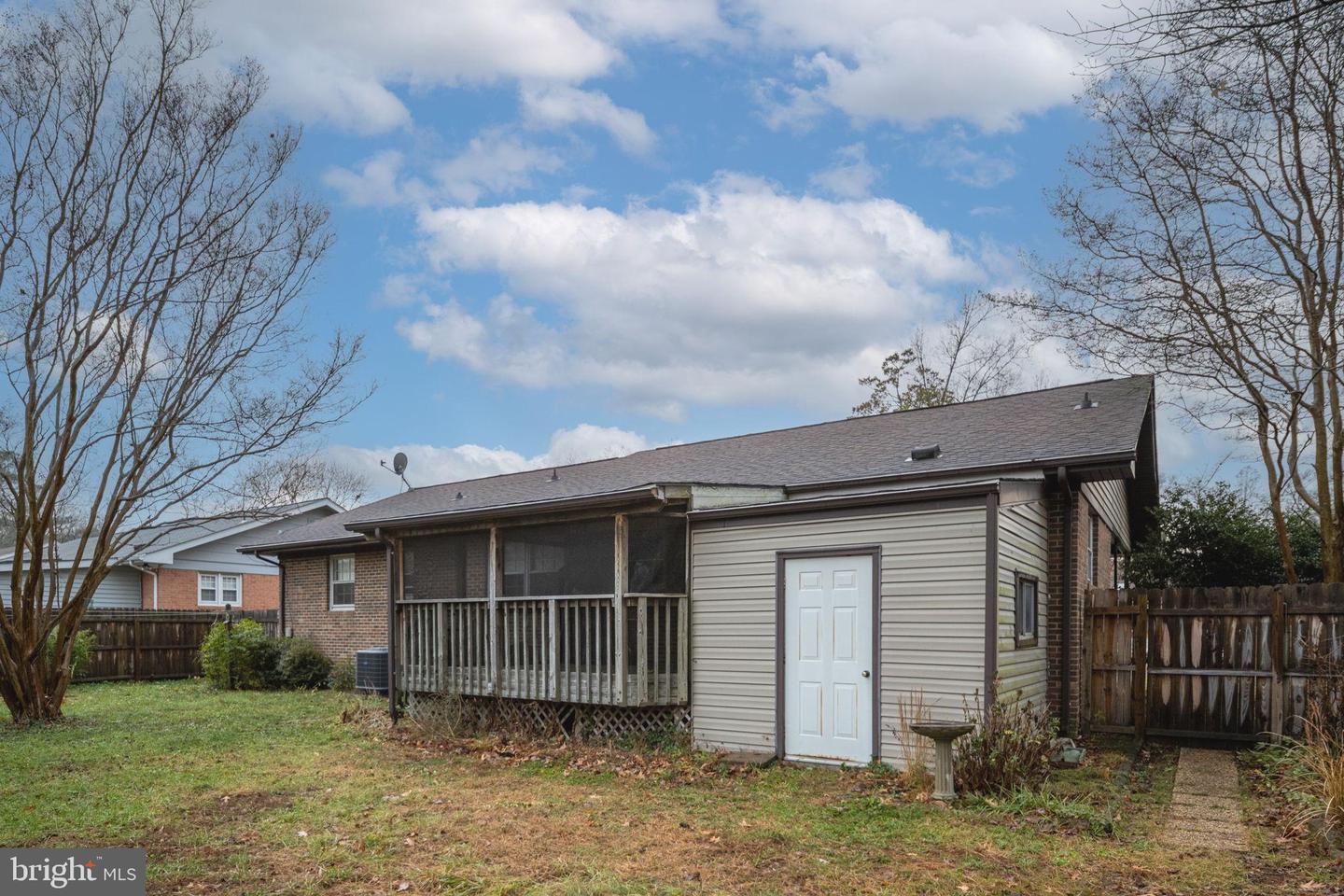 128 11TH ST, COLONIAL BEACH, Virginia 22443, 3 Bedrooms Bedrooms, ,2 BathroomsBathrooms,Residential,For sale,128 11TH ST,VAWE2010144 MLS # VAWE2010144