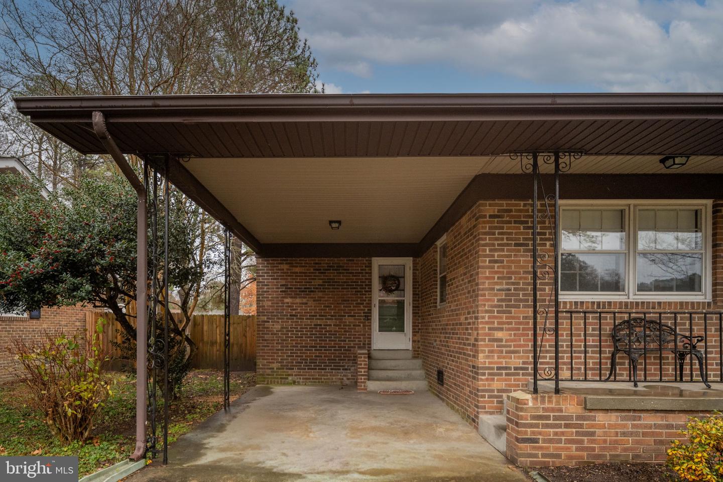 128 11TH ST, COLONIAL BEACH, Virginia 22443, 3 Bedrooms Bedrooms, ,2 BathroomsBathrooms,Residential,For sale,128 11TH ST,VAWE2010144 MLS # VAWE2010144