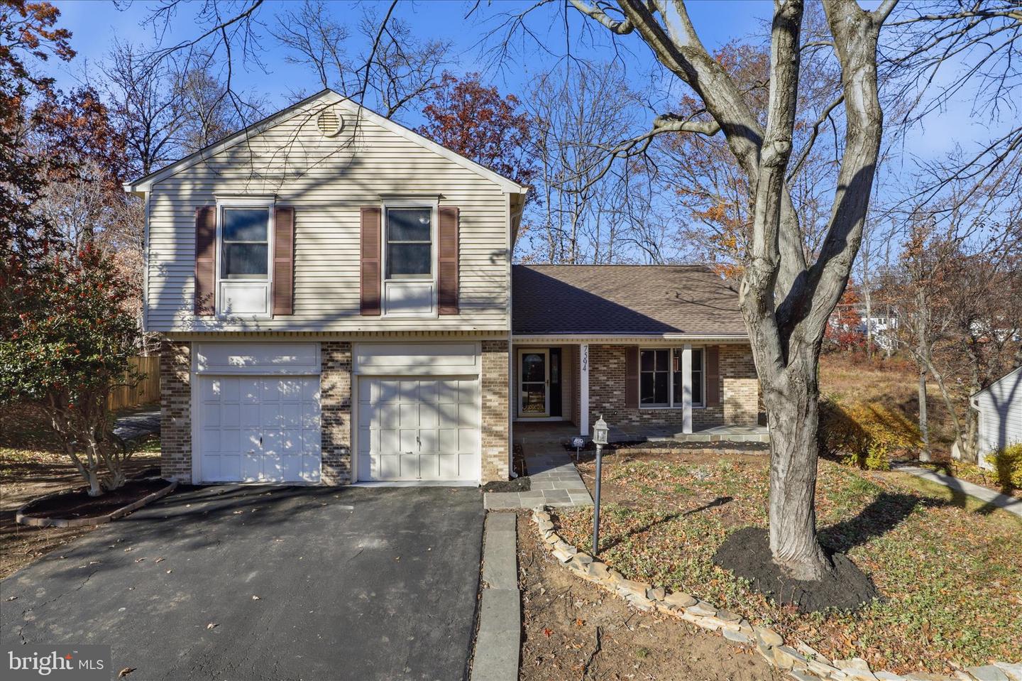 7594 WOODSTOWN DR, SPRINGFIELD, Virginia 22153, 4 Bedrooms Bedrooms, ,2 BathroomsBathrooms,Residential,For sale,7594 WOODSTOWN DR,VAFX2279936 MLS # VAFX2279936 7594 WOODSTOWN DR, SPRINGFIELD, Virginia 22153, 4 Bedrooms Bedrooms, ,2 BathroomsBathrooms,Residential,For sale,7594 WOODSTOWN DR,VAFX2279936 MLS # VAFX2279936