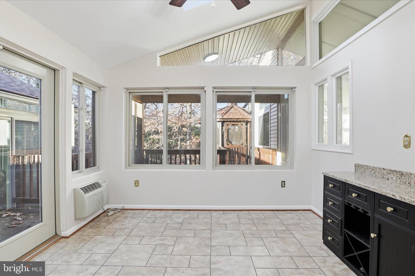 7594 WOODSTOWN DR, SPRINGFIELD, Virginia 22153, 4 Bedrooms Bedrooms, ,2 BathroomsBathrooms,Residential,For sale,7594 WOODSTOWN DR,VAFX2279936 MLS # VAFX2279936 7594 WOODSTOWN DR, SPRINGFIELD, Virginia 22153, 4 Bedrooms Bedrooms, ,2 BathroomsBathrooms,Residential,For sale,7594 WOODSTOWN DR,VAFX2279936 MLS # VAFX2279936