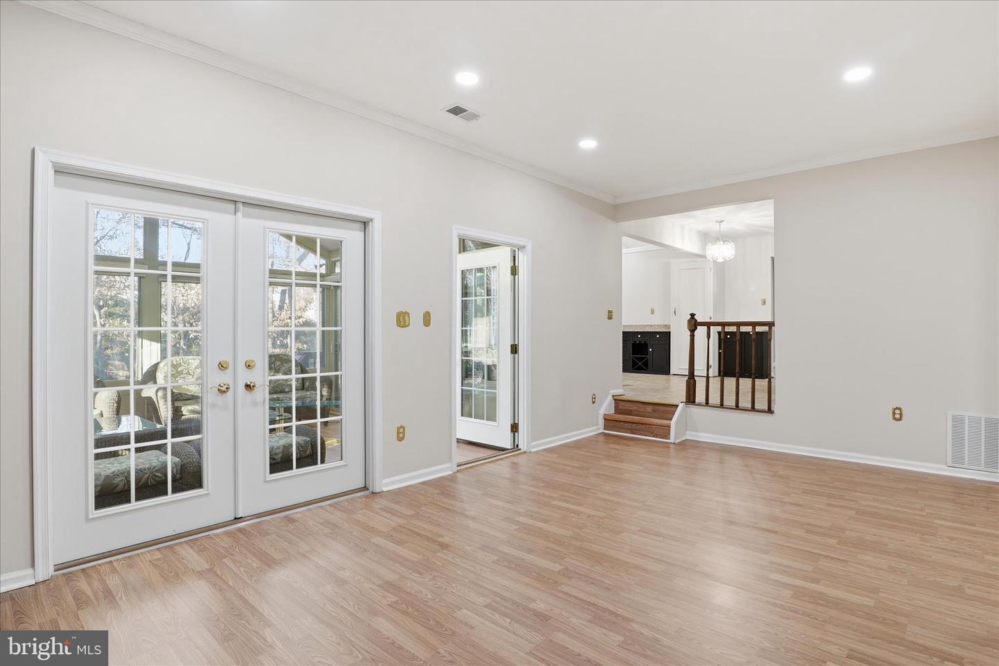 7594 WOODSTOWN DR, SPRINGFIELD, Virginia 22153, 4 Bedrooms Bedrooms, ,2 BathroomsBathrooms,Residential,For sale,7594 WOODSTOWN DR,VAFX2279936 MLS # VAFX2279936 7594 WOODSTOWN DR, SPRINGFIELD, Virginia 22153, 4 Bedrooms Bedrooms, ,2 BathroomsBathrooms,Residential,For sale,7594 WOODSTOWN DR,VAFX2279936 MLS # VAFX2279936