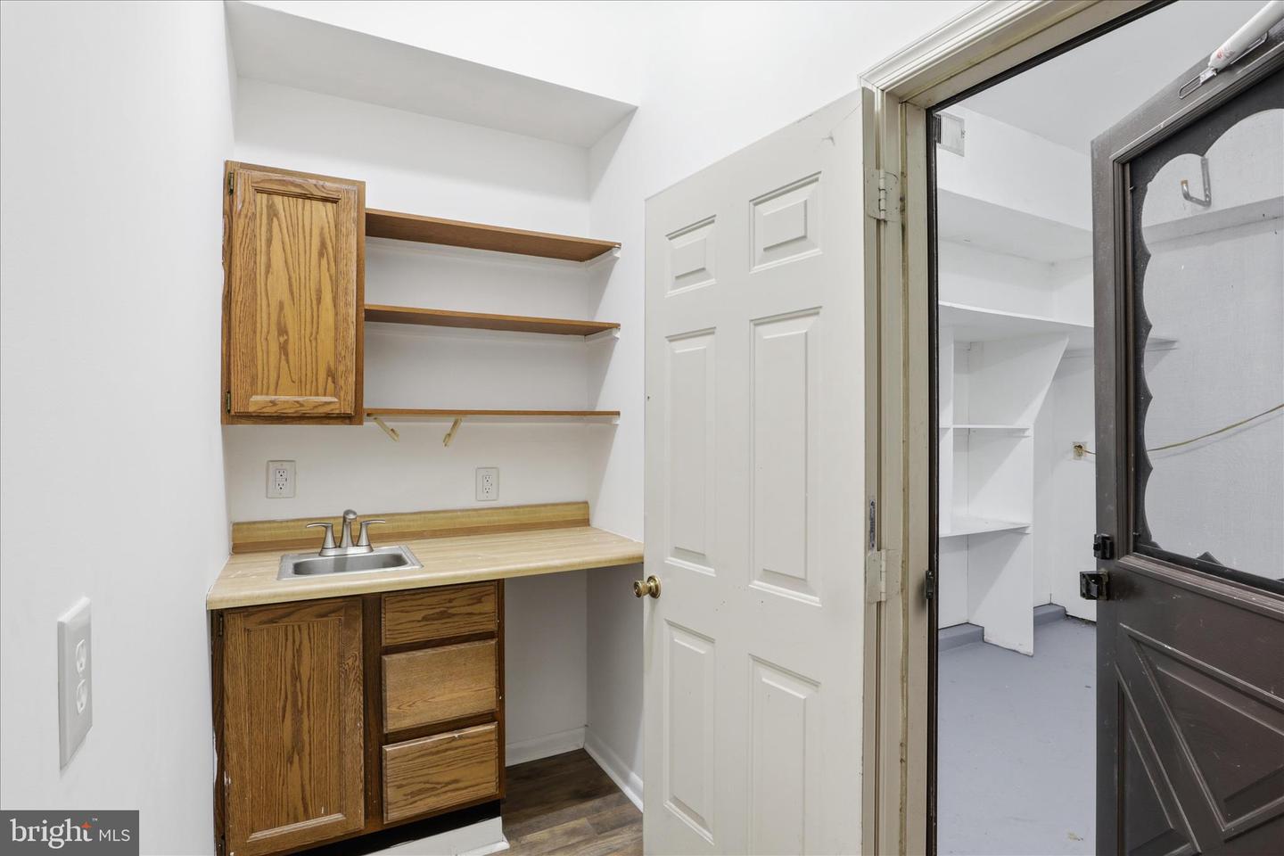 7594 WOODSTOWN DR, SPRINGFIELD, Virginia 22153, 4 Bedrooms Bedrooms, ,2 BathroomsBathrooms,Residential,For sale,7594 WOODSTOWN DR,VAFX2279936 MLS # VAFX2279936 7594 WOODSTOWN DR, SPRINGFIELD, Virginia 22153, 4 Bedrooms Bedrooms, ,2 BathroomsBathrooms,Residential,For sale,7594 WOODSTOWN DR,VAFX2279936 MLS # VAFX2279936