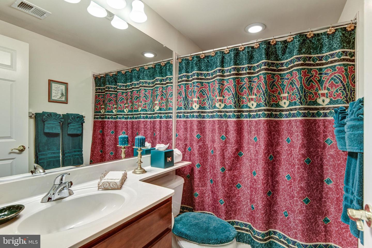 24958 BROOKBARK TER, CHANTILLY, Virginia 20152, 5 Bedrooms Bedrooms, ,5 BathroomsBathrooms,Residential,For sale,24958 BROOKBARK TER,VALO2111484 MLS # VALO2111484