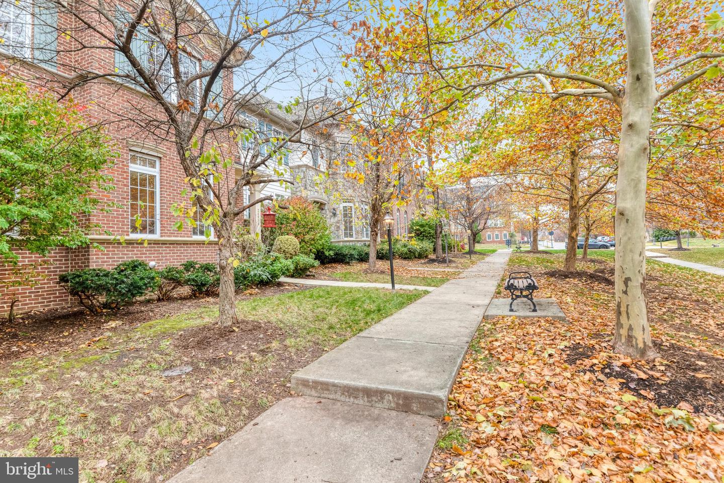 24958 BROOKBARK TER, CHANTILLY, Virginia 20152, 5 Bedrooms Bedrooms, ,5 BathroomsBathrooms,Residential,For sale,24958 BROOKBARK TER,VALO2111484 MLS # VALO2111484