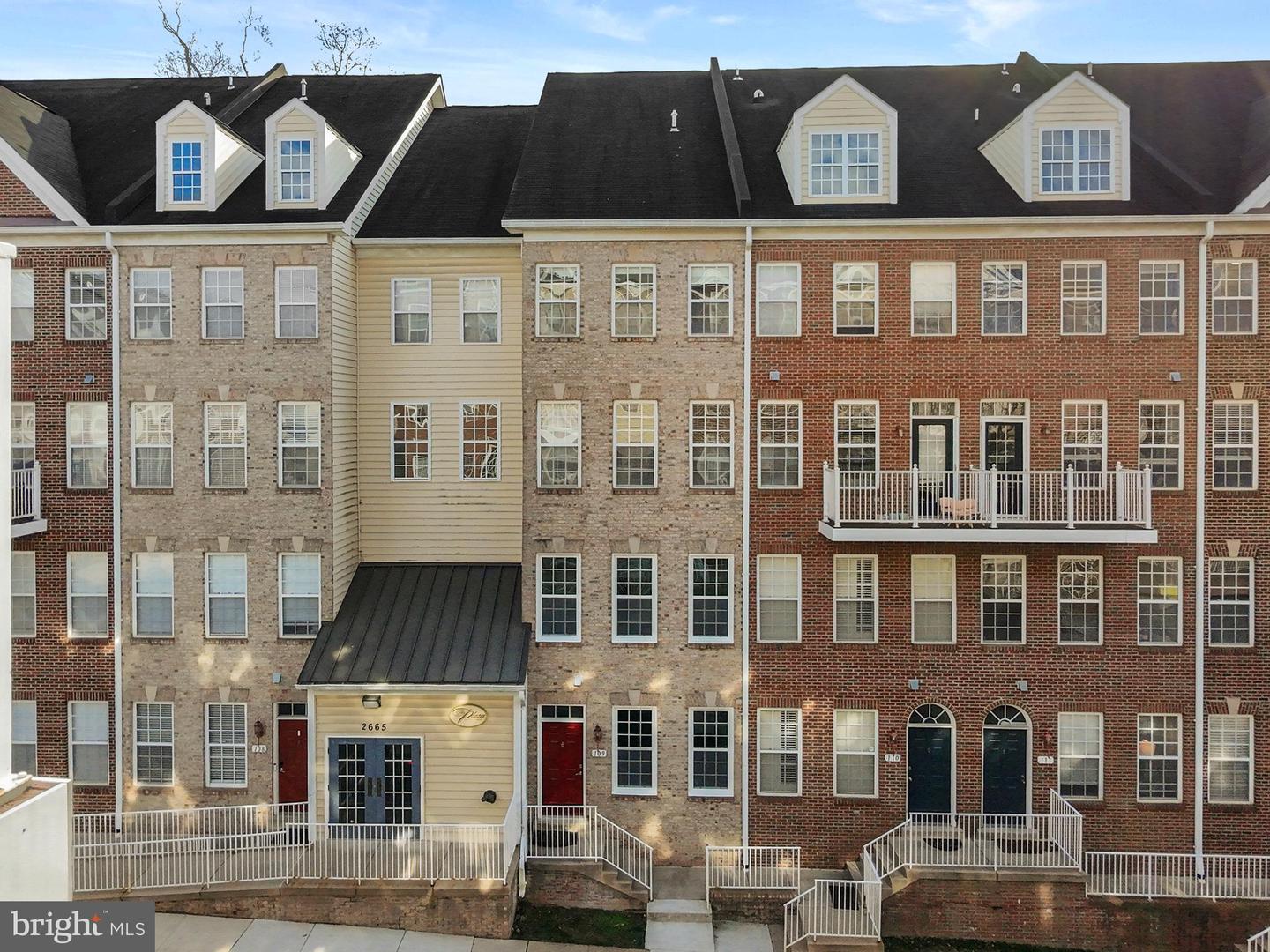 2665 MANHATTAN PL #109, VIENNA, Virginia 22180, 2 Bedrooms Bedrooms, ,2 BathroomsBathrooms,Residential,For sale,2665 MANHATTAN PL #109,VAFX2280070 MLS # VAFX2280070 2665 MANHATTAN PL #109, VIENNA, Virginia 22180, 2 Bedrooms Bedrooms, ,2 BathroomsBathrooms,Residential,For sale,2665 MANHATTAN PL #109,VAFX2280070 MLS # VAFX2280070