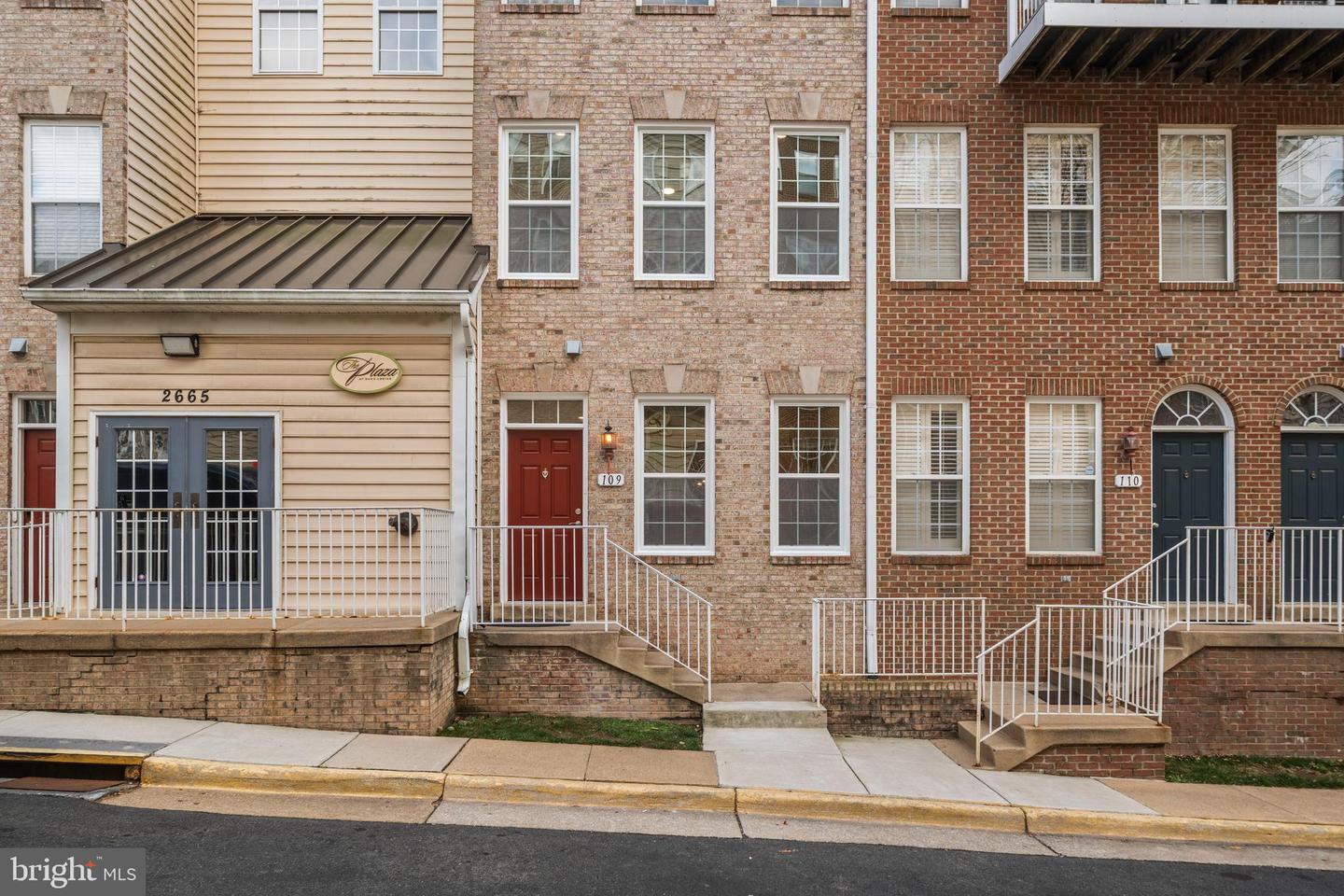 2665 MANHATTAN PL #109, VIENNA, Virginia 22180, 2 Bedrooms Bedrooms, ,2 BathroomsBathrooms,Residential,For sale,2665 MANHATTAN PL #109,VAFX2280070 MLS # VAFX2280070 2665 MANHATTAN PL #109, VIENNA, Virginia 22180, 2 Bedrooms Bedrooms, ,2 BathroomsBathrooms,Residential,For sale,2665 MANHATTAN PL #109,VAFX2280070 MLS # VAFX2280070