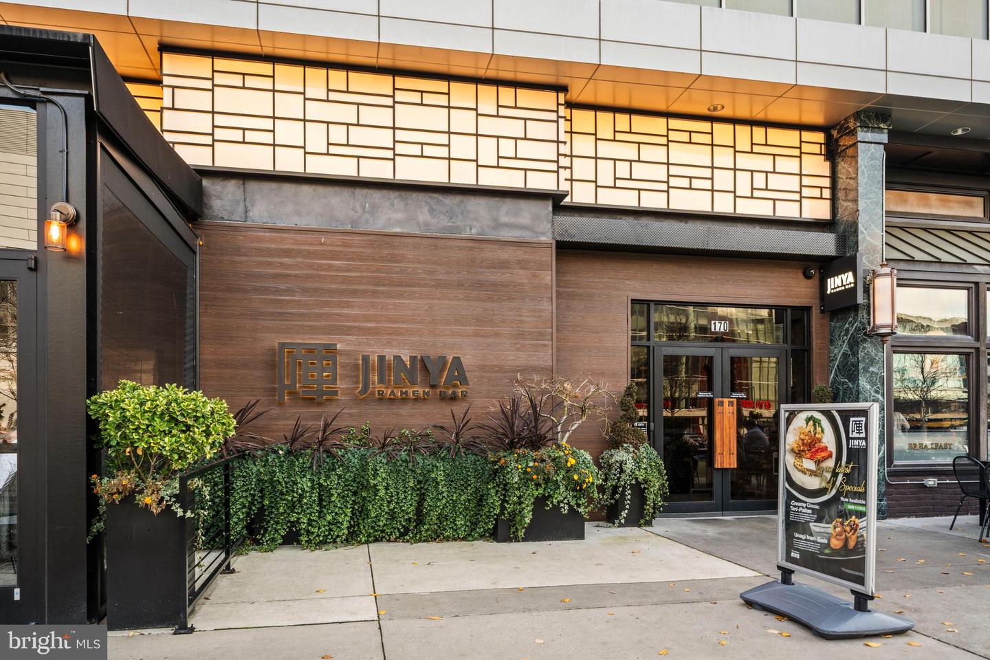 2665 MANHATTAN PL #109, VIENNA, Virginia 22180, 2 Bedrooms Bedrooms, ,2 BathroomsBathrooms,Residential,For sale,2665 MANHATTAN PL #109,VAFX2280070 MLS # VAFX2280070 2665 MANHATTAN PL #109, VIENNA, Virginia 22180, 2 Bedrooms Bedrooms, ,2 BathroomsBathrooms,Residential,For sale,2665 MANHATTAN PL #109,VAFX2280070 MLS # VAFX2280070