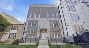 2109 M ST NE #5, WASHINGTON, District Of Columbia 20002, 2 Bedrooms Bedrooms, ,2 BathroomsBathrooms,Residential,For sale,2109 M ST NE #5,DCDC2232806 MLS # DCDC2232806