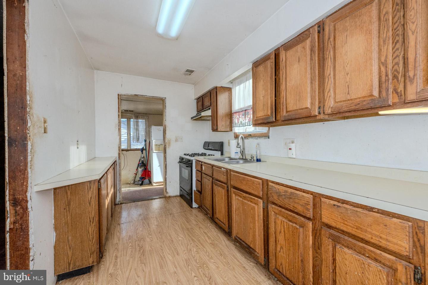 10929 MILBURN ST, FAIRFAX, Virginia 22030, 2 Bedrooms Bedrooms, ,1 BathroomBathrooms,Residential,For sale,10929 MILBURN ST,VAFC2007512 MLS # VAFC2007512 10929 MILBURN ST, FAIRFAX, Virginia 22030, 2 Bedrooms Bedrooms, ,1 BathroomBathrooms,Residential,For sale,10929 MILBURN ST,VAFC2007512 MLS # VAFC2007512