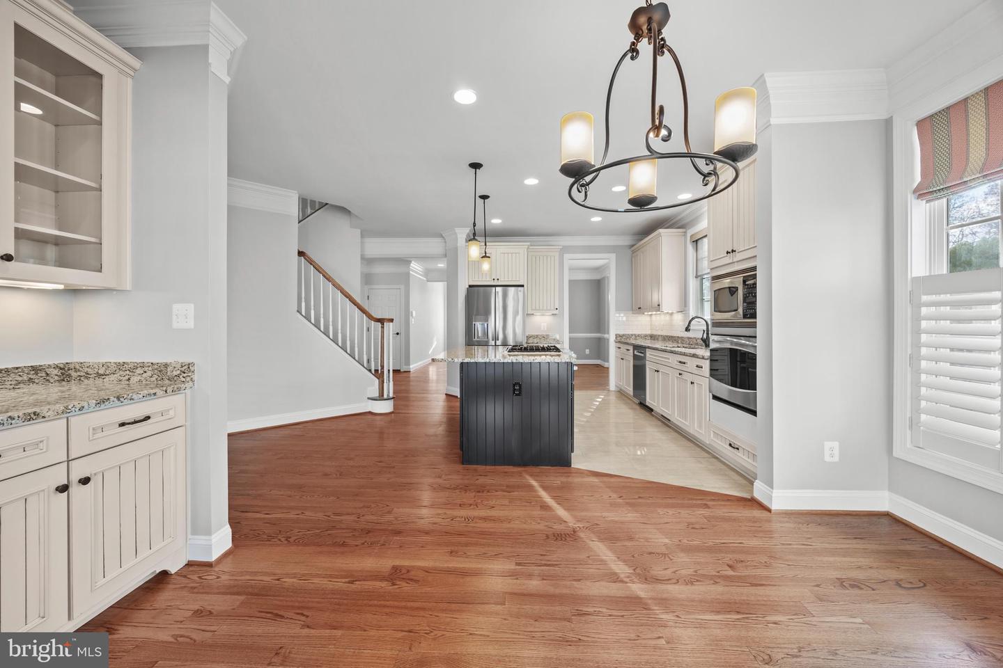 8047 FAIRFAX RD, ALEXANDRIA, Virginia 22308, 6 Bedrooms Bedrooms, ,4 BathroomsBathrooms,Residential,For sale,8047 FAIRFAX RD,VAFX2280234 MLS # VAFX2280234