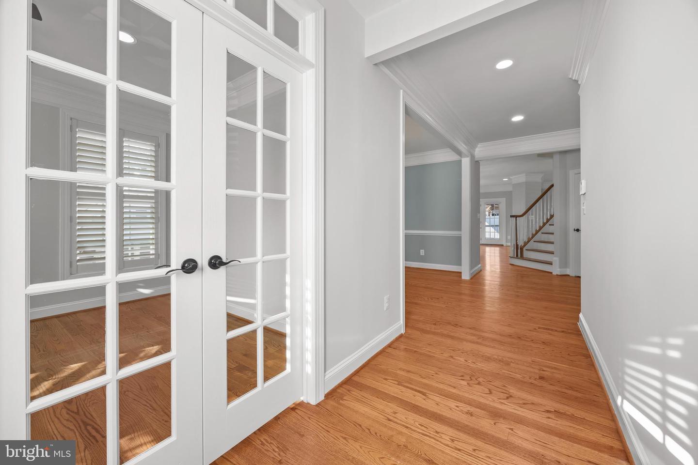 8047 FAIRFAX RD, ALEXANDRIA, Virginia 22308, 6 Bedrooms Bedrooms, ,4 BathroomsBathrooms,Residential,For sale,8047 FAIRFAX RD,VAFX2280234 MLS # VAFX2280234