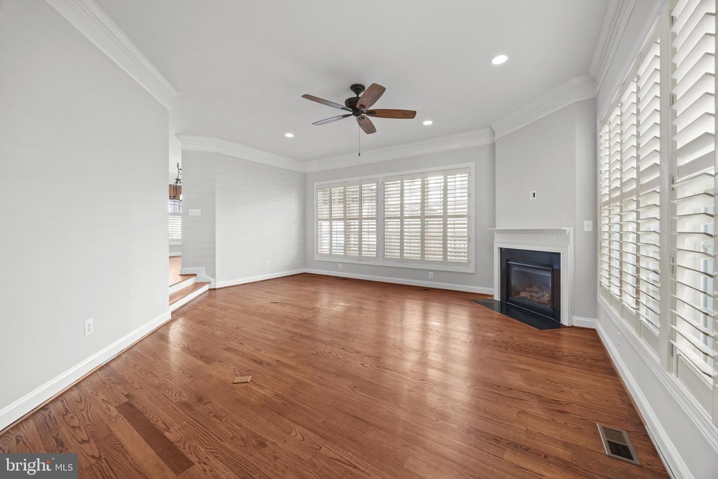 8047 FAIRFAX RD, ALEXANDRIA, Virginia 22308, 6 Bedrooms Bedrooms, ,4 BathroomsBathrooms,Residential,For sale,8047 FAIRFAX RD,VAFX2280234 MLS # VAFX2280234