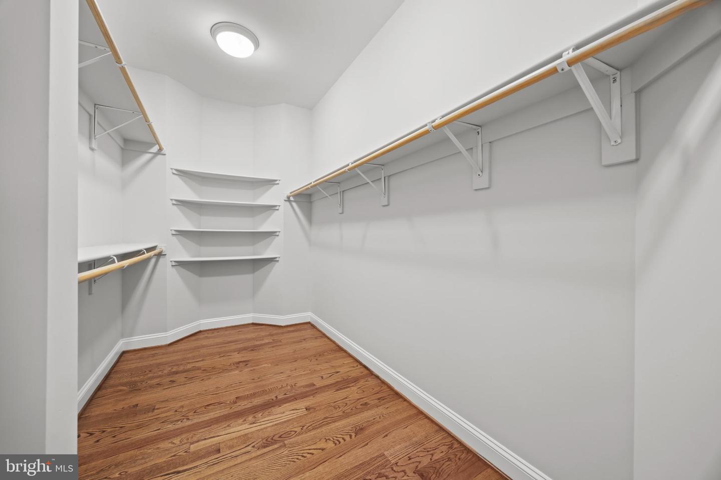 8047 FAIRFAX RD, ALEXANDRIA, Virginia 22308, 6 Bedrooms Bedrooms, ,4 BathroomsBathrooms,Residential,For sale,8047 FAIRFAX RD,VAFX2280234 MLS # VAFX2280234