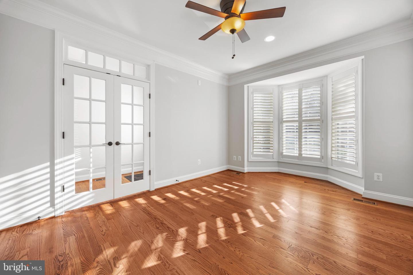 8047 FAIRFAX RD, ALEXANDRIA, Virginia 22308, 6 Bedrooms Bedrooms, ,4 BathroomsBathrooms,Residential,For sale,8047 FAIRFAX RD,VAFX2280234 MLS # VAFX2280234