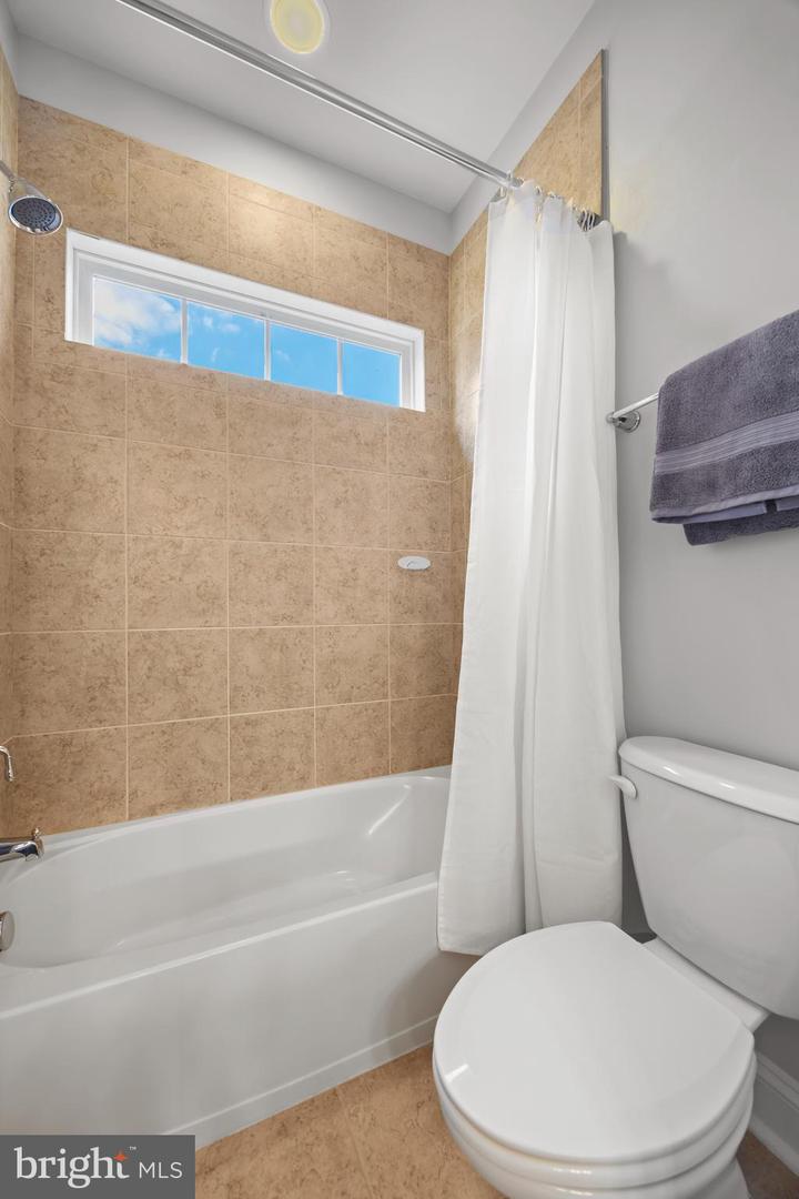 8047 FAIRFAX RD, ALEXANDRIA, Virginia 22308, 6 Bedrooms Bedrooms, ,4 BathroomsBathrooms,Residential,For sale,8047 FAIRFAX RD,VAFX2280234 MLS # VAFX2280234