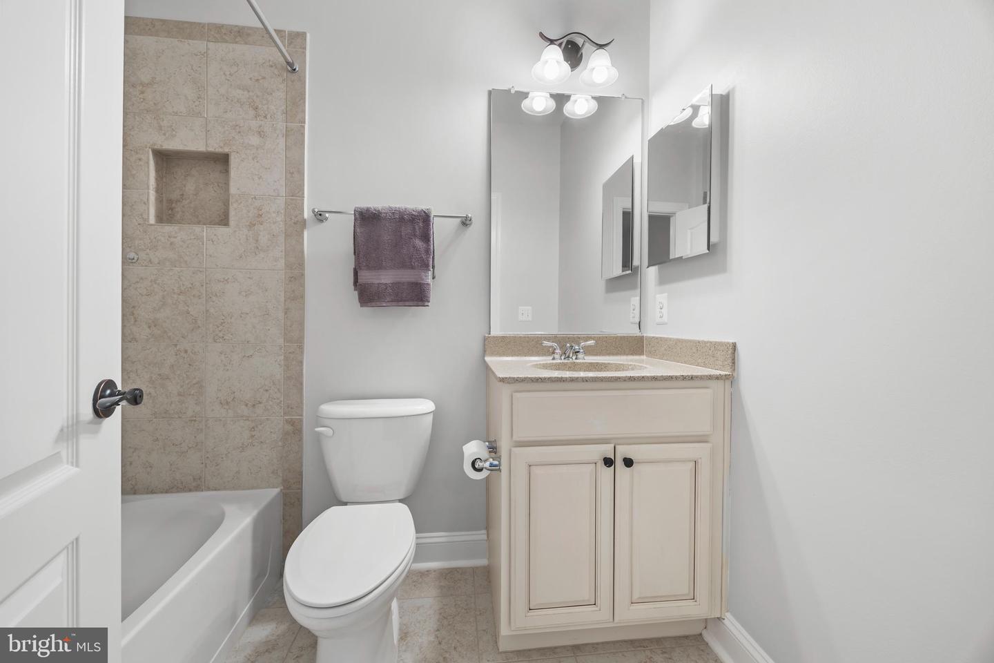 8047 FAIRFAX RD, ALEXANDRIA, Virginia 22308, 6 Bedrooms Bedrooms, ,4 BathroomsBathrooms,Residential,For sale,8047 FAIRFAX RD,VAFX2280234 MLS # VAFX2280234