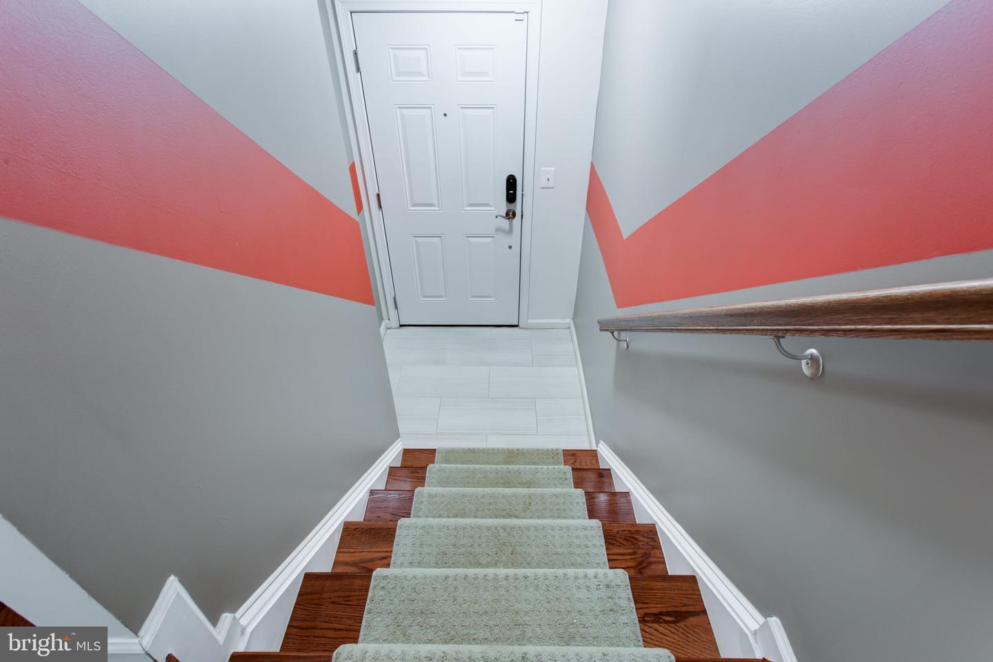 14762 MASON CREEK CIR, WOODBRIDGE, Virginia 22191, 3 Bedrooms Bedrooms, 8 Rooms Rooms,2 BathroomsBathrooms,Residential,For sale,14762 MASON CREEK CIR,VAPW2108226 MLS # VAPW2108226