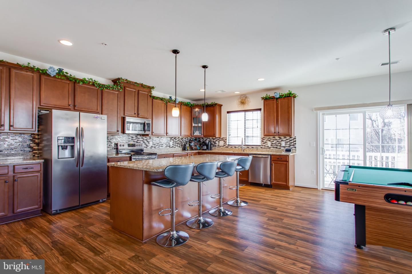 14762 MASON CREEK CIR, WOODBRIDGE, Virginia 22191, 3 Bedrooms Bedrooms, 8 Rooms Rooms,2 BathroomsBathrooms,Residential,For sale,14762 MASON CREEK CIR,VAPW2108226 MLS # VAPW2108226