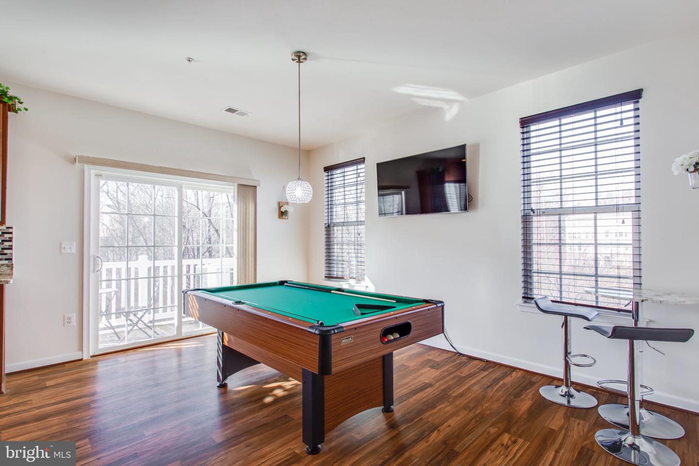 14762 MASON CREEK CIR, WOODBRIDGE, Virginia 22191, 3 Bedrooms Bedrooms, 8 Rooms Rooms,2 BathroomsBathrooms,Residential,For sale,14762 MASON CREEK CIR,VAPW2108226 MLS # VAPW2108226