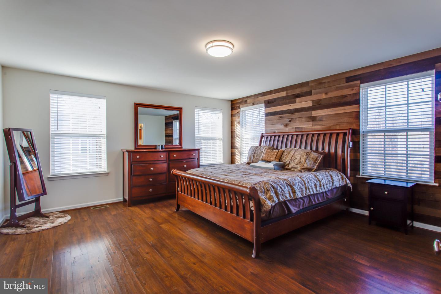 14762 MASON CREEK CIR, WOODBRIDGE, Virginia 22191, 3 Bedrooms Bedrooms, 8 Rooms Rooms,2 BathroomsBathrooms,Residential,For sale,14762 MASON CREEK CIR,VAPW2108226 MLS # VAPW2108226