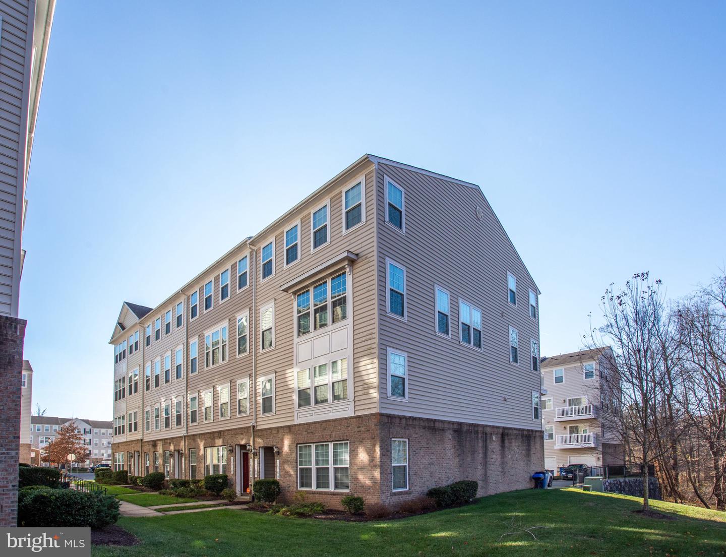 14762 MASON CREEK CIR, WOODBRIDGE, Virginia 22191, 3 Bedrooms Bedrooms, 8 Rooms Rooms,2 BathroomsBathrooms,Residential,For sale,14762 MASON CREEK CIR,VAPW2108226 MLS # VAPW2108226