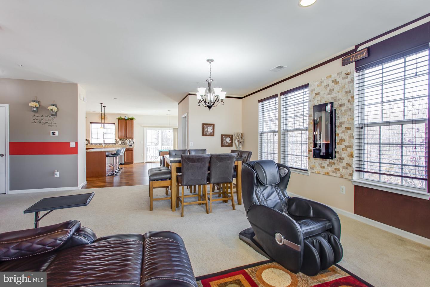 14762 MASON CREEK CIR, WOODBRIDGE, Virginia 22191, 3 Bedrooms Bedrooms, 8 Rooms Rooms,2 BathroomsBathrooms,Residential,For sale,14762 MASON CREEK CIR,VAPW2108226 MLS # VAPW2108226