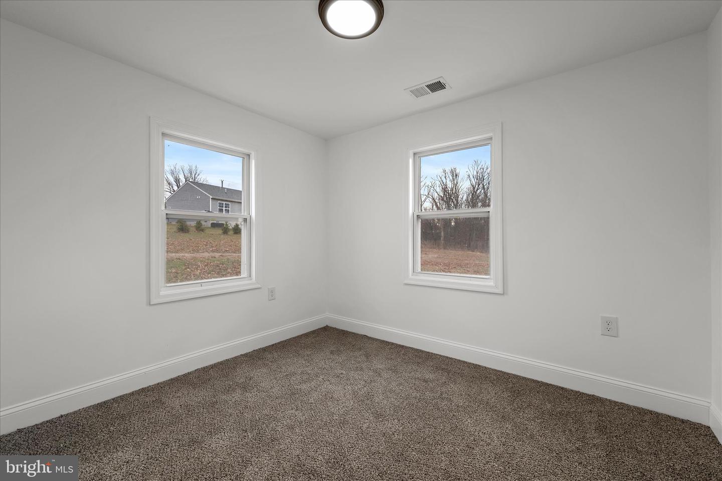 3221 LAUREL GROVE RD, WINCHESTER, Virginia 22602, 4 Bedrooms Bedrooms, ,2 BathroomsBathrooms,Residential,For sale,3221 LAUREL GROVE RD,VAFV2038200 MLS # VAFV2038200